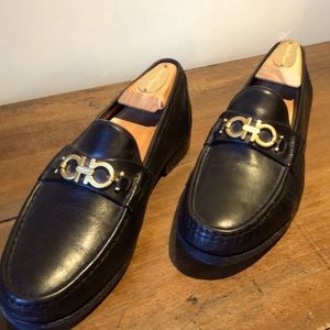 Ferragamo loafers black 9.5 9 1/2 EE wide